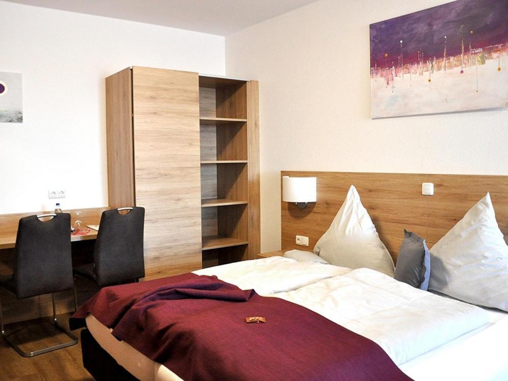 Landgasthaus Zur Linde Pleiskirchen Luaran gambar