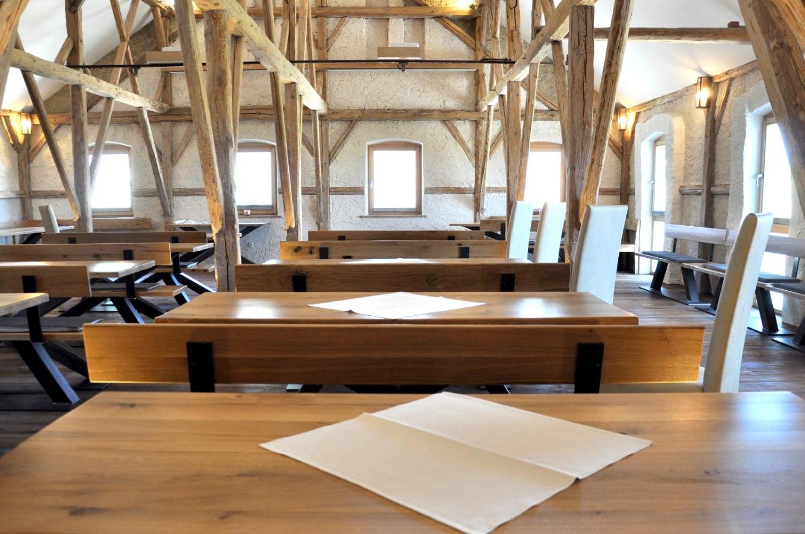 Landgasthaus Zur Linde Pleiskirchen Luaran gambar