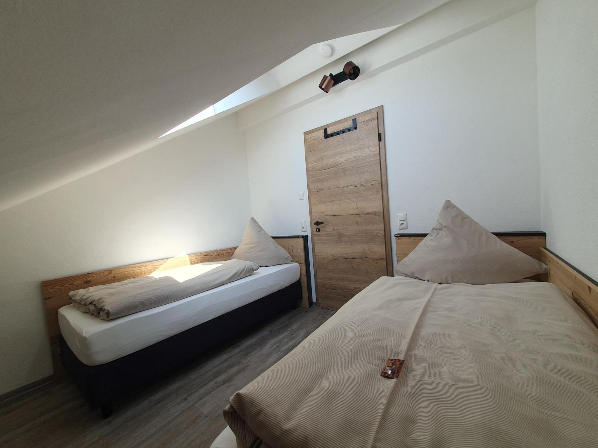 Landgasthaus Zur Linde Pleiskirchen Luaran gambar
