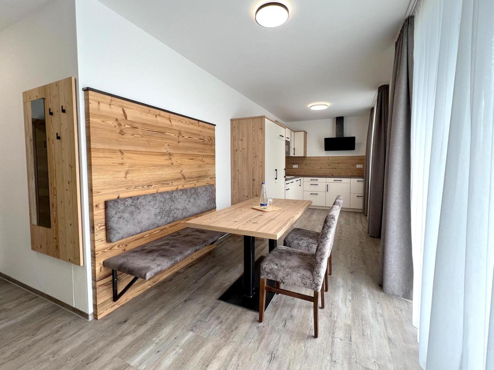 Landgasthaus Zur Linde Pleiskirchen Luaran gambar